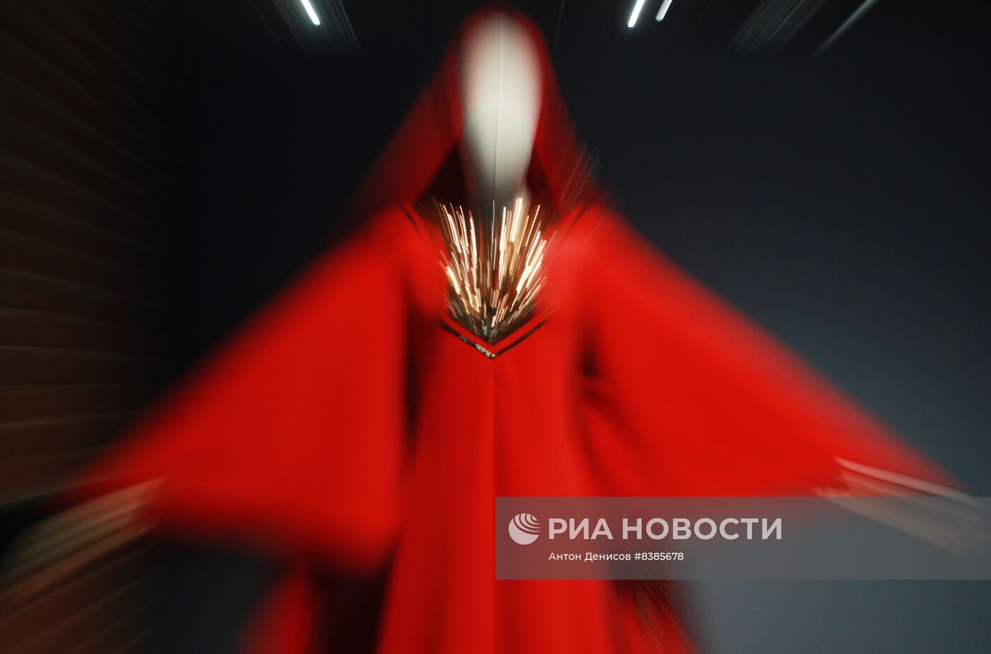 Выставка "Дом моделей. Индустрия образов"