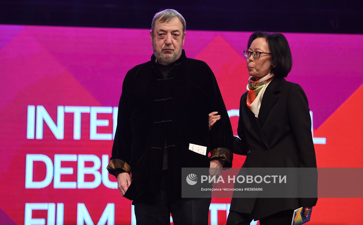 Международный фестиваль кинематографических дебютов "Дух огня"
