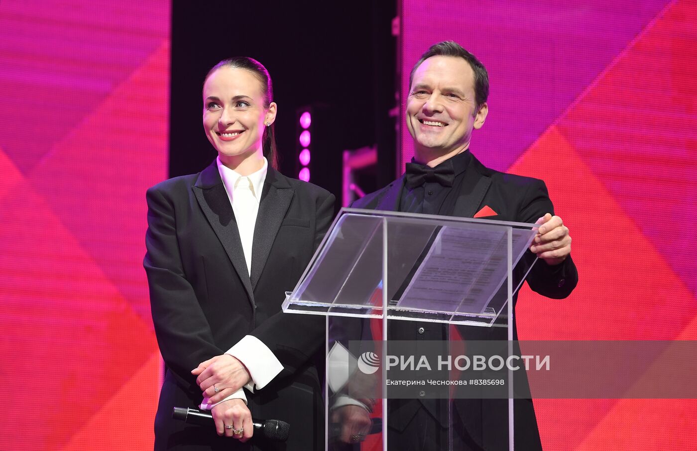 Международный фестиваль кинематографических дебютов "Дух огня"
