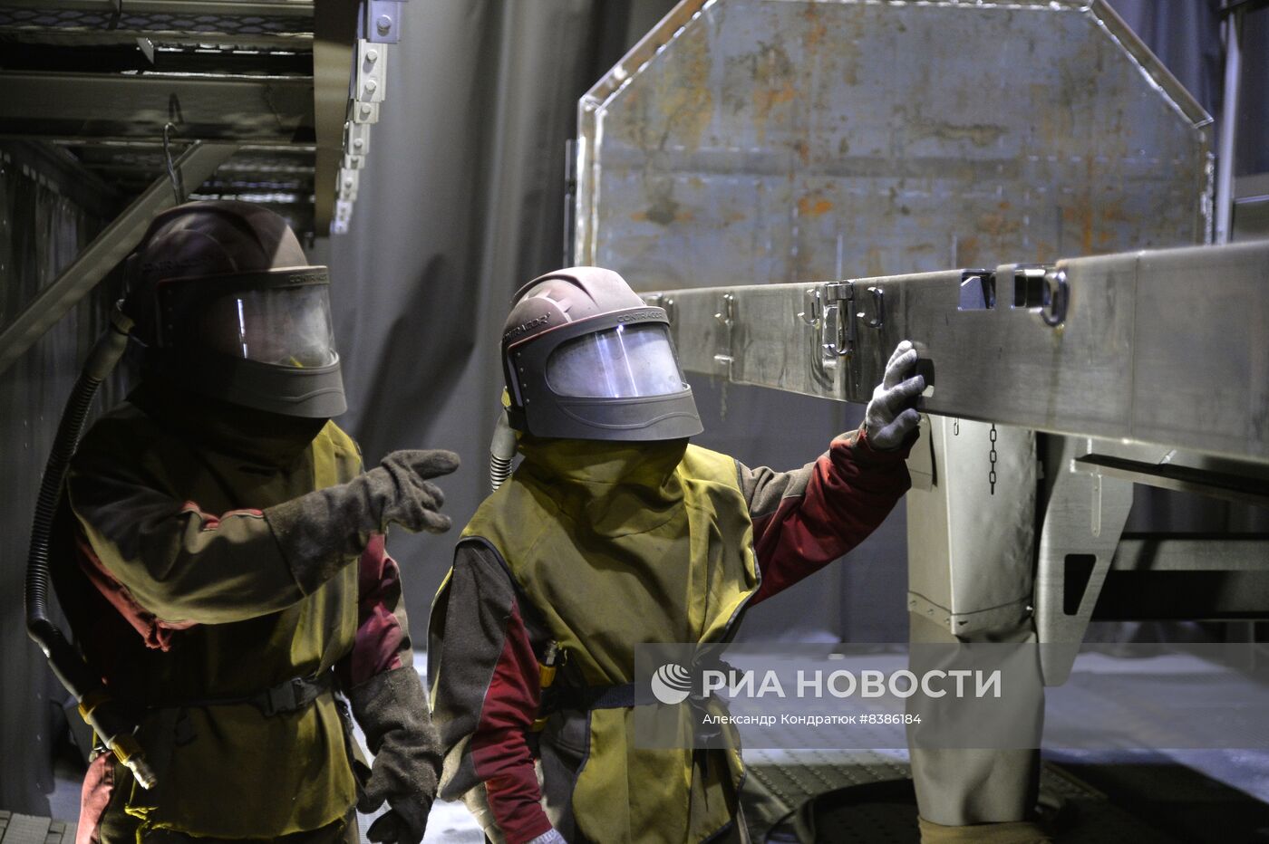 Производство тяжелой техники на машиностроительном заводе "УралСпецТранс"