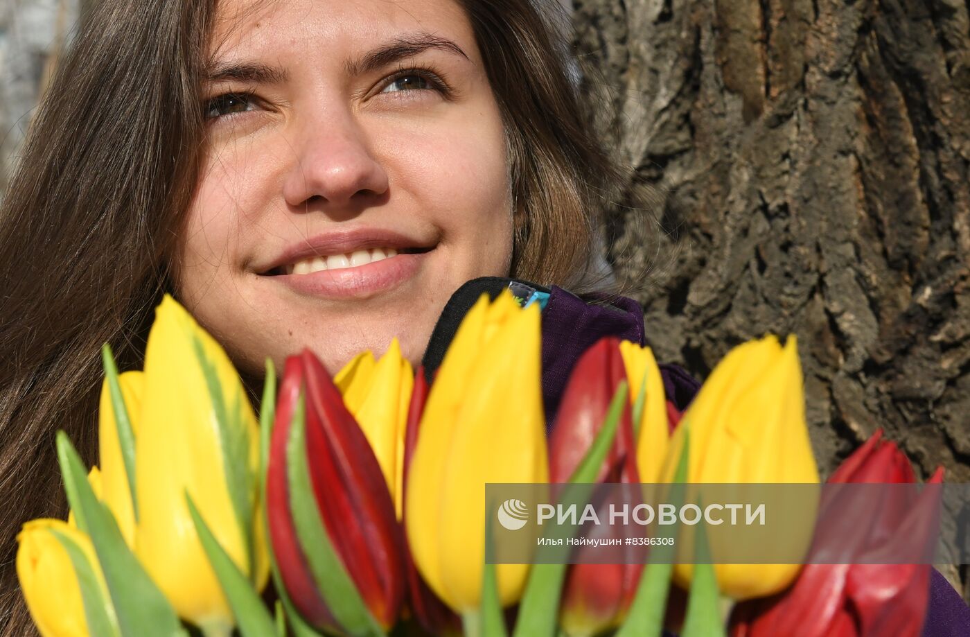 Продажа цветов к 8 марта в Красноярске