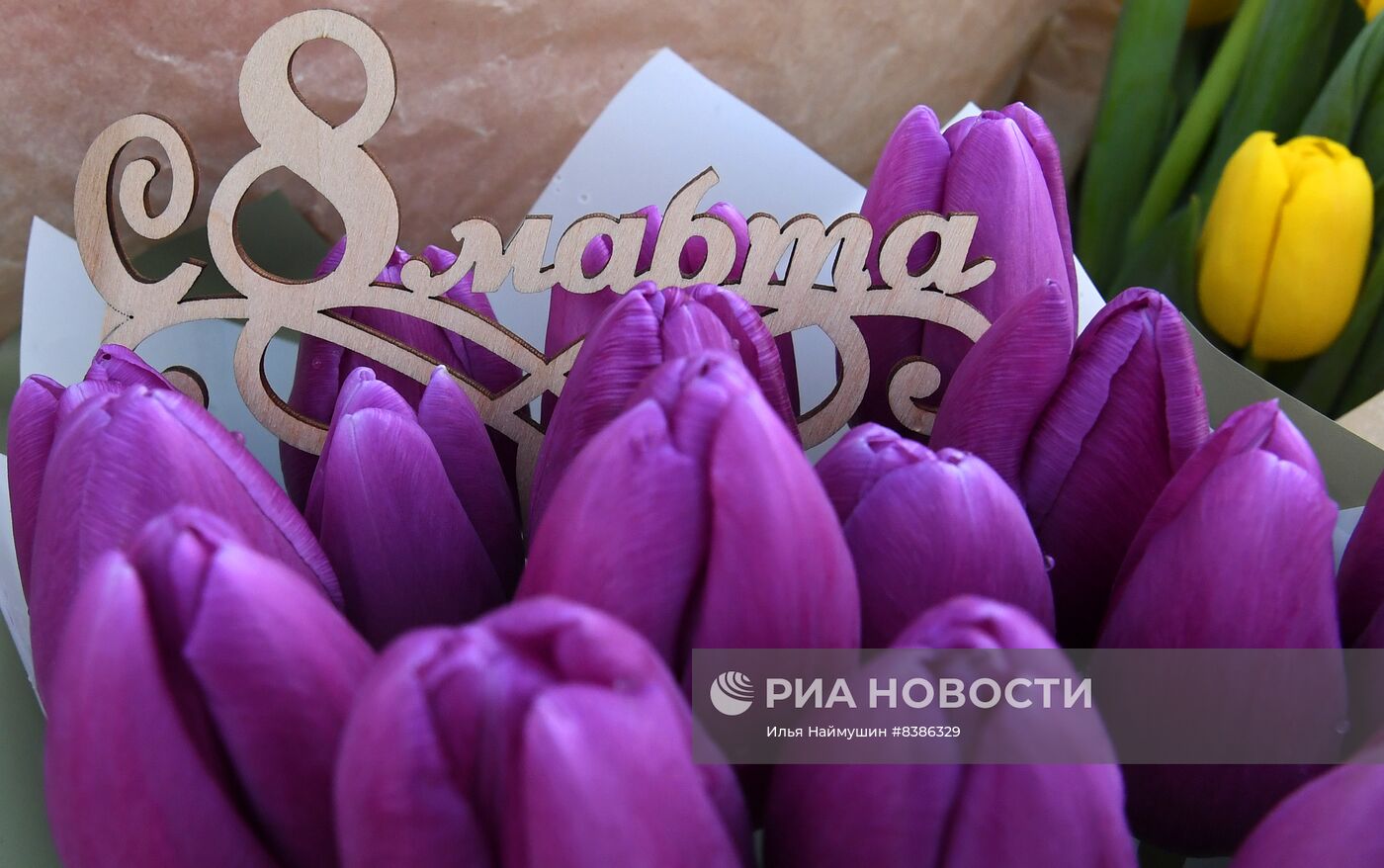 Продажа цветов к 8 марта в Красноярске