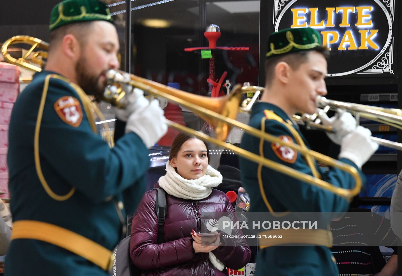 Международный женский день в России