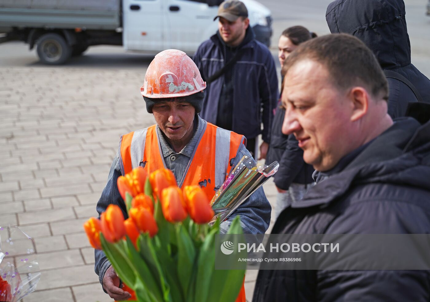 Международный женский день в России