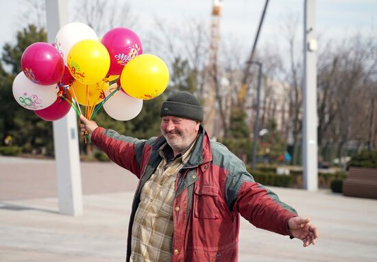 Международный женский день в России