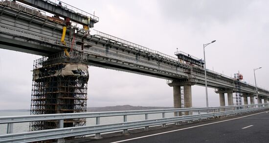 Завершен монтаж первого пролетного строения железнодорожной части Крымского моста