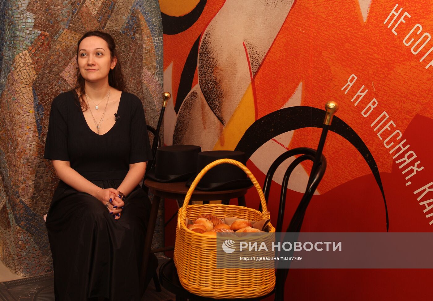 Открытие выставки "Главные хулиганы Москвы: книги и судьбы поэтов-имажинистов"