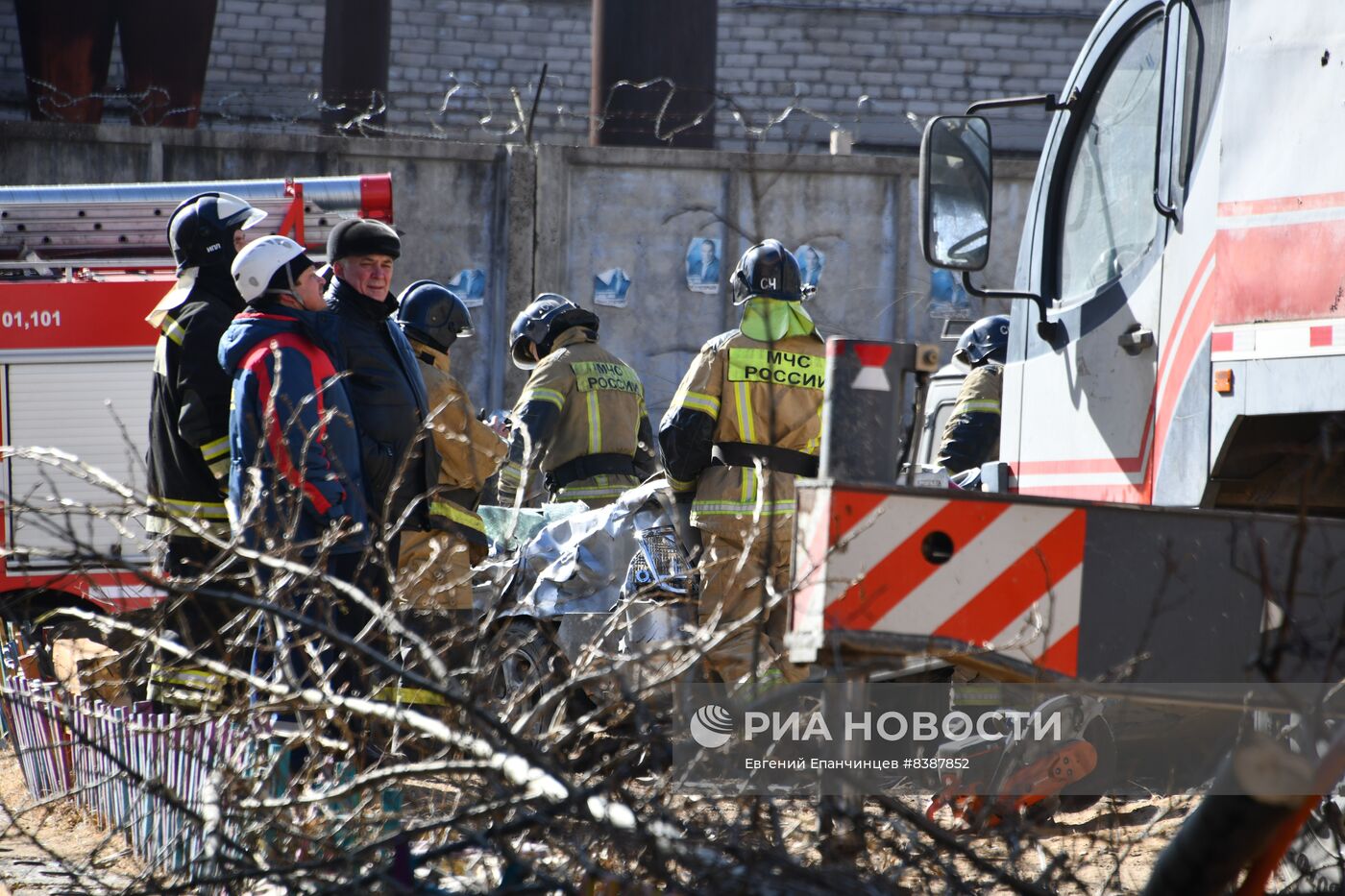 Ликвидация последствий взрыва газа в жилом доме в Чите