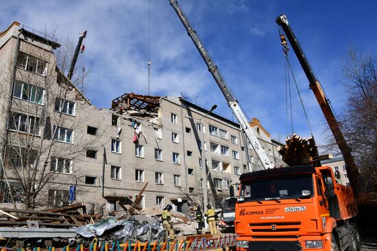 Ликвидация последствий взрыва газа в жилом доме в Чите