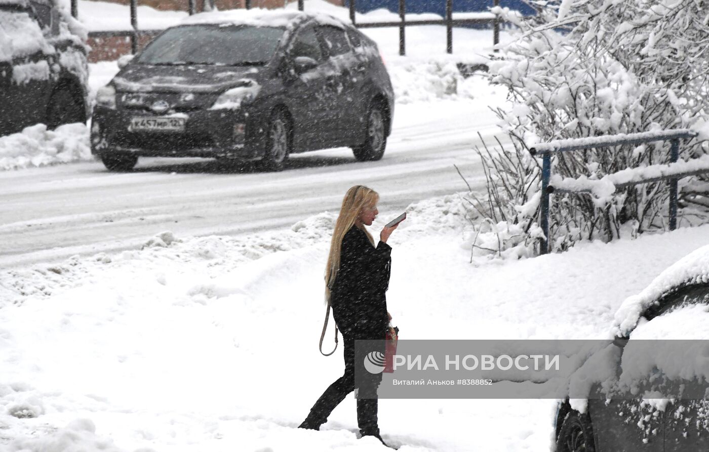 Снегопад во Владивостоке