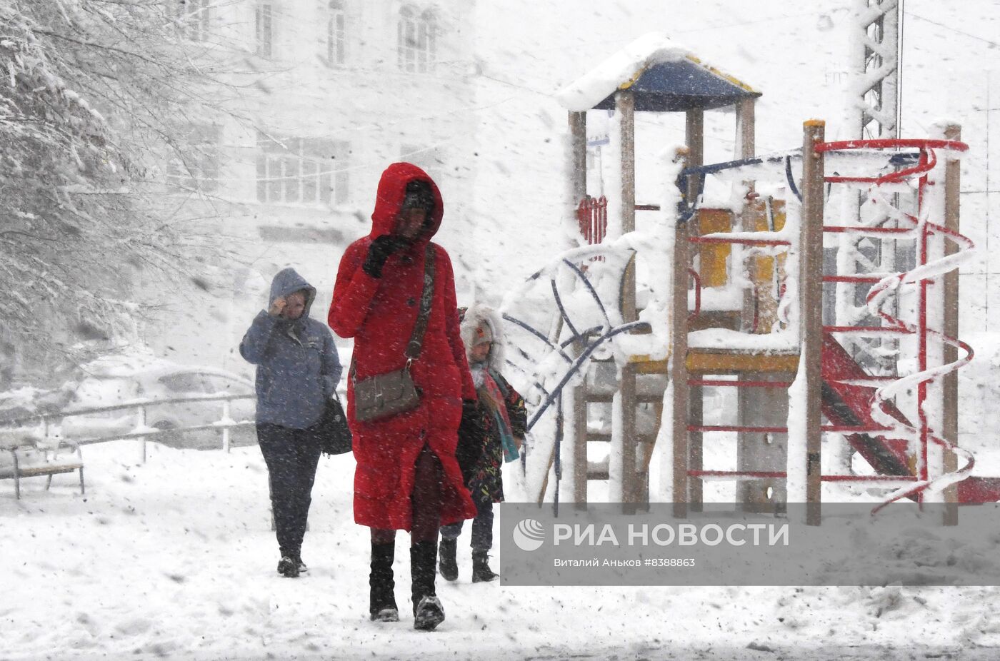 Снегопад во Владивостоке