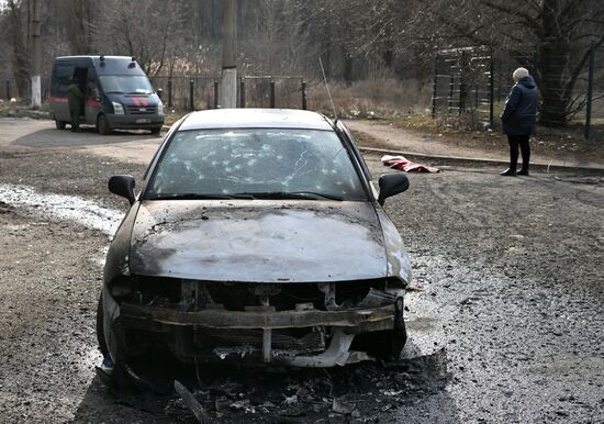 Последствия обстрела Перевальска в ЛНР из РСЗО HIMARS