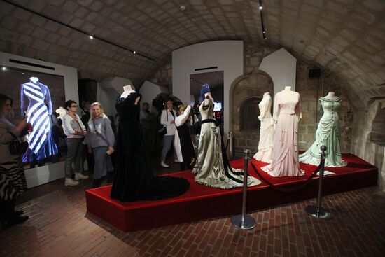 Выставка "Ламанова. Русский дресс-код"