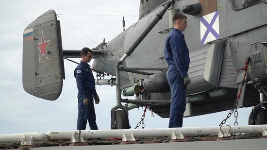 Вертолетчики Северного флота провели тренировку по поиску подводных лодок в Индийском океане