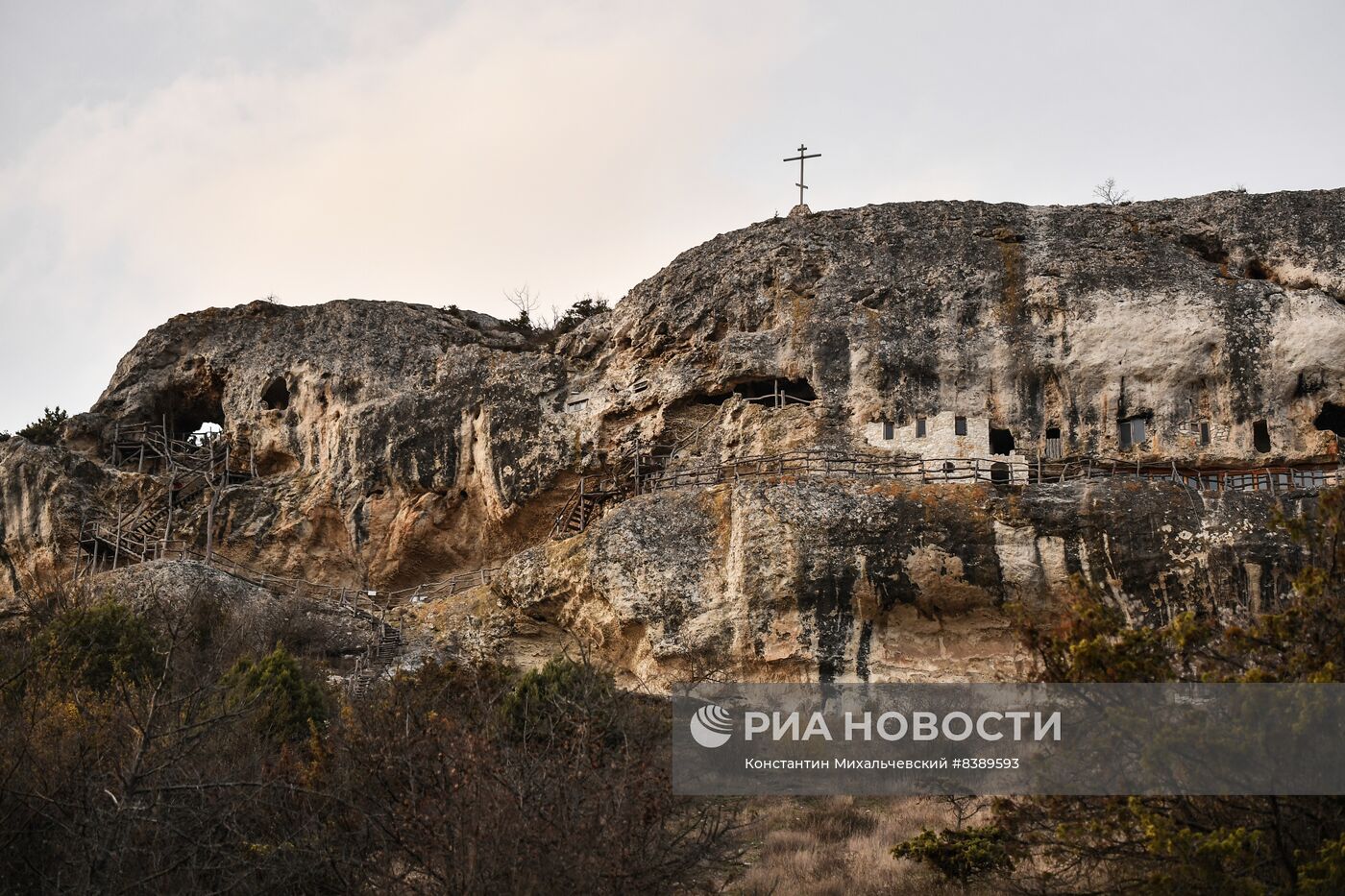 Пещерный монастырь Челтер-Мармара в Крыму