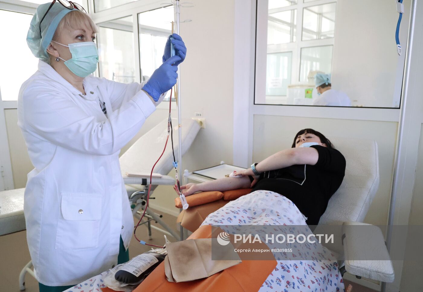 Сдача крови донорами в ДНР