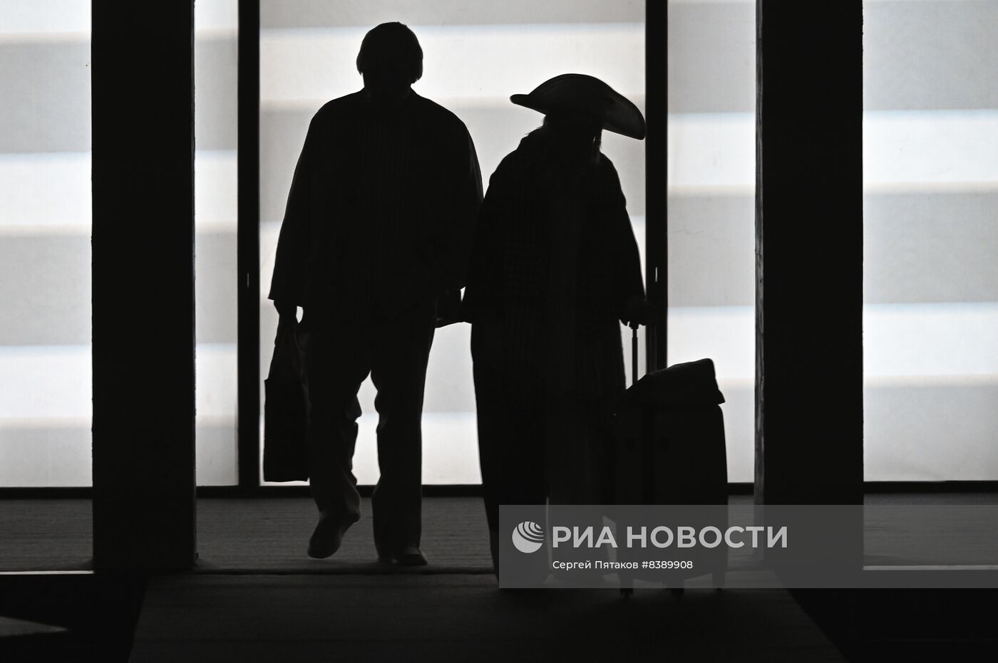 Спектакль "Варшавская мелодия" в театре им. Е. Вахтангова