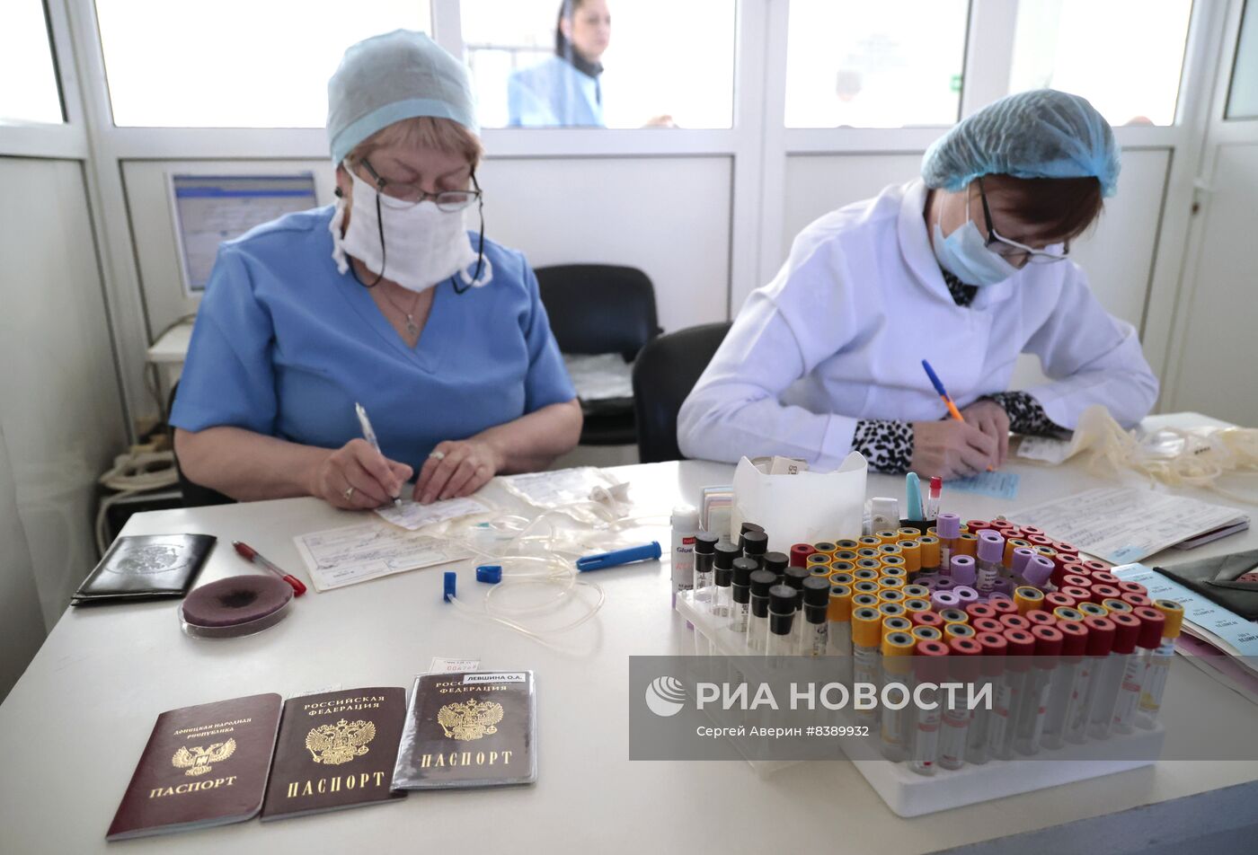 Сдача крови донорами в ДНР