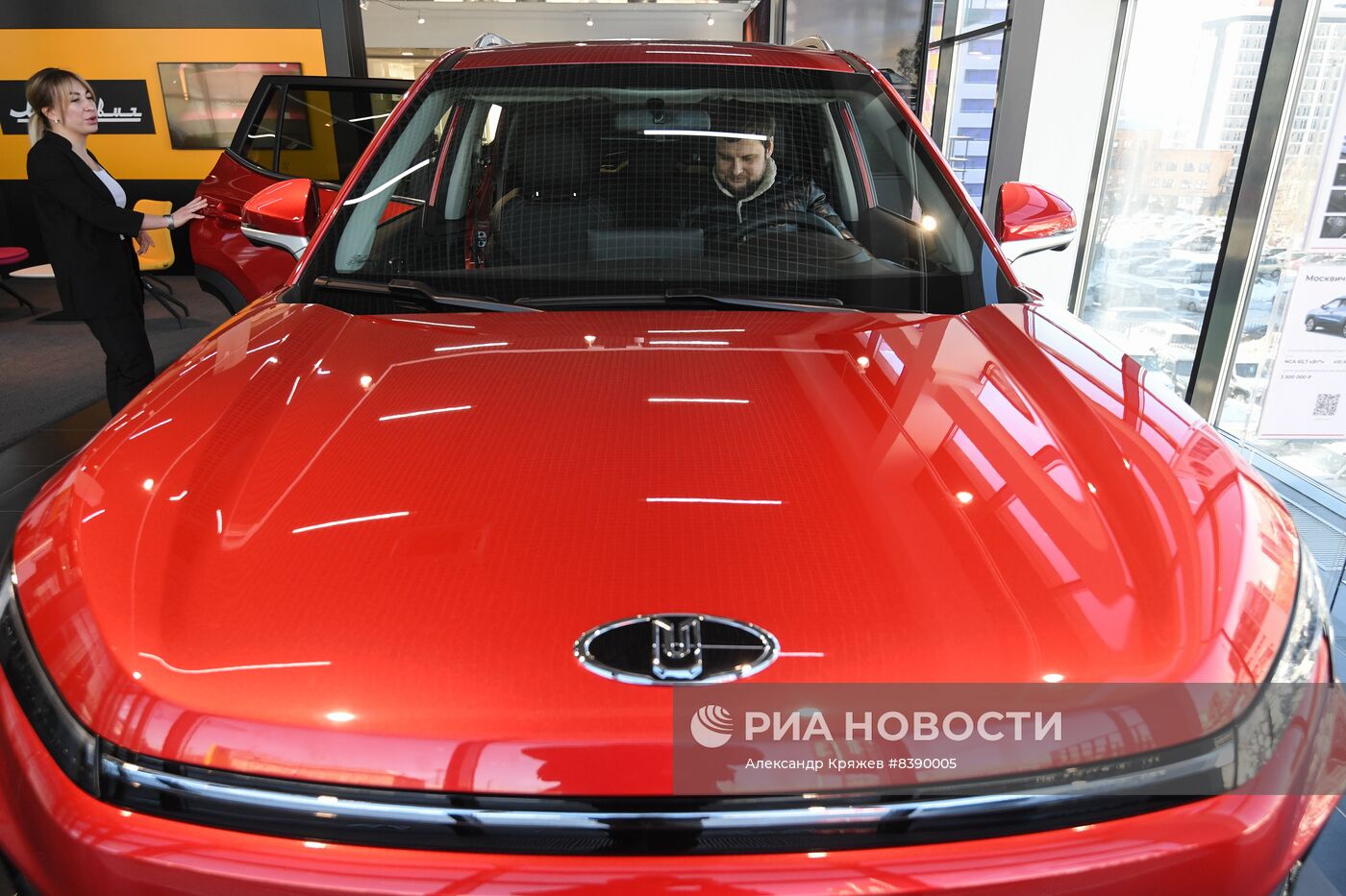 Старт продаж автомобилей "Москвич" у всех официальных дилеров