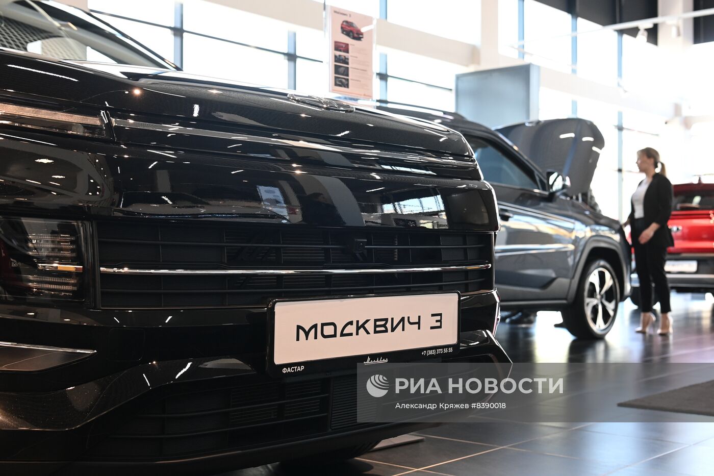 Старт продаж автомобилей "Москвич" у всех официальных дилеров