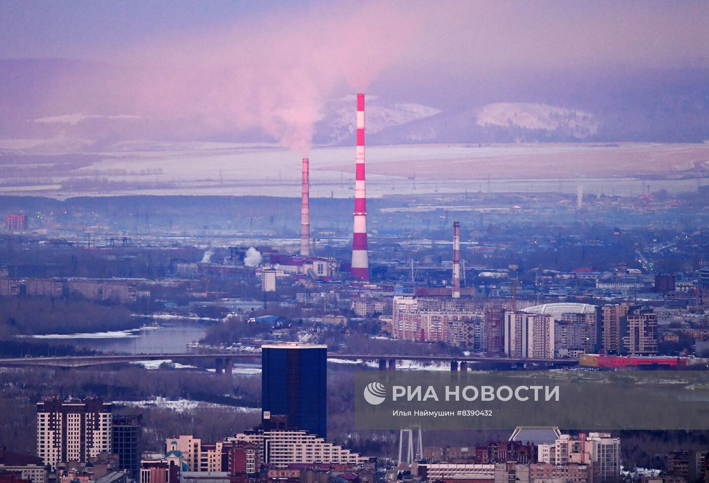 Смотровая площадка на Николаевской сопке в Красноярске 