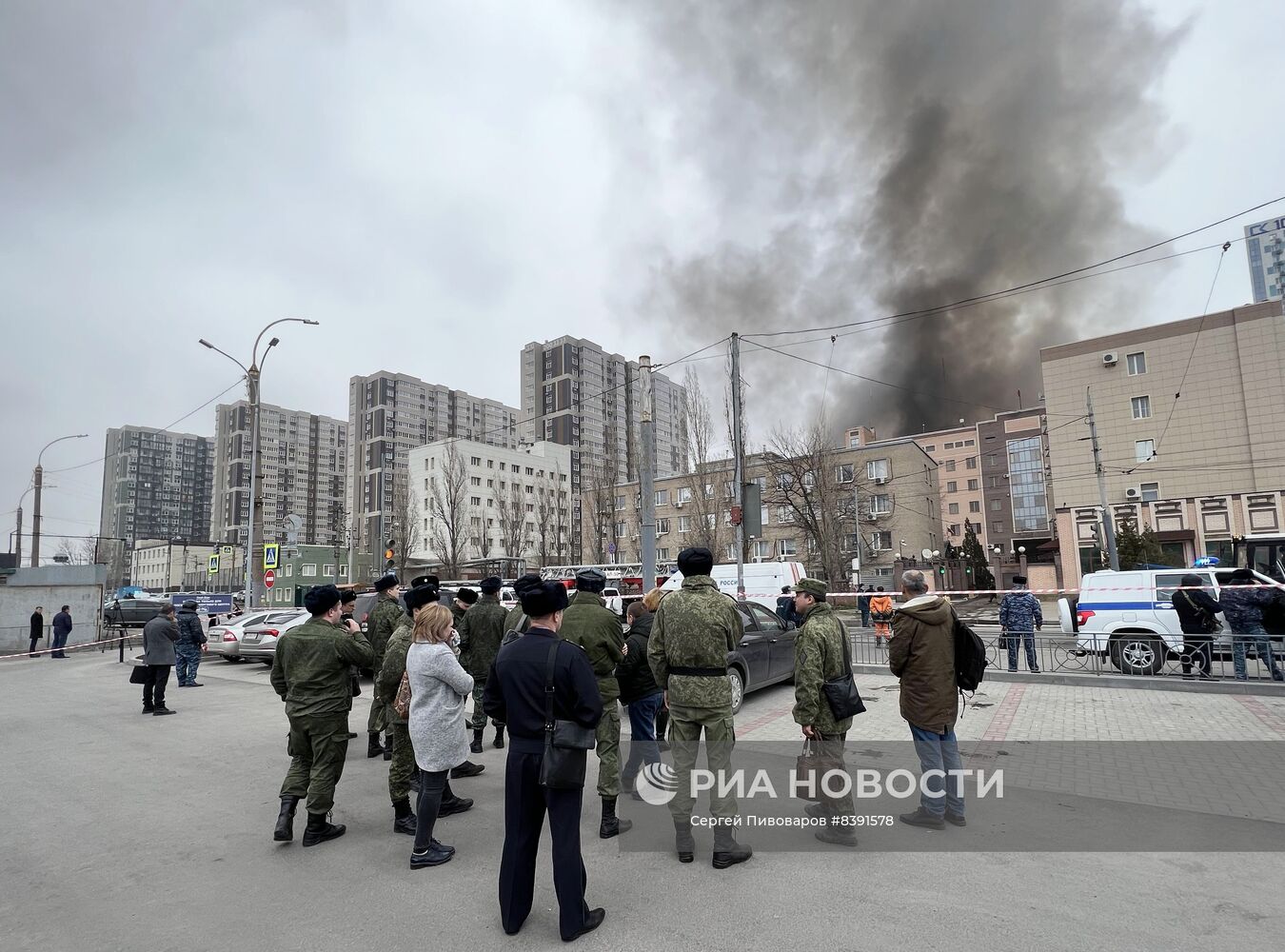 Пожар в здании погранслужбы ФСБ по Ростовской области