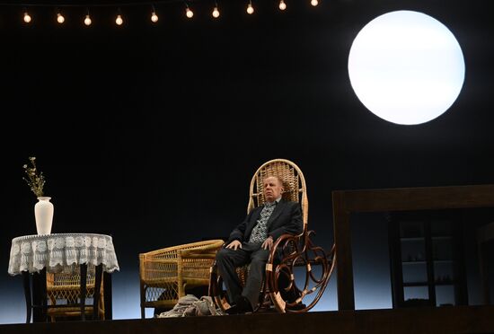 Спектакль "Дядя Ваня" в МХТ им. А.П. Чехова