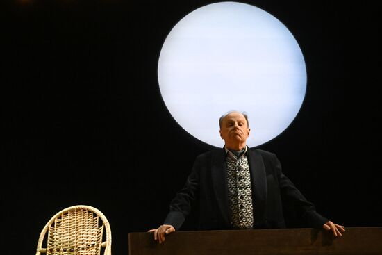 Спектакль "Дядя Ваня" в МХТ им. А.П. Чехова