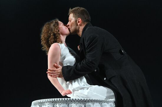 Спектакль "Дядя Ваня" в МХТ им. А.П. Чехова