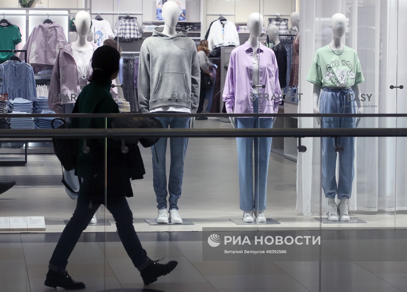 Работа флагманского магазина Gloria Jeans в Москве