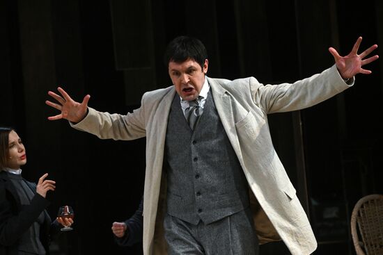 Спектакль "Дядя Ваня" в МХТ им. А.П. Чехова