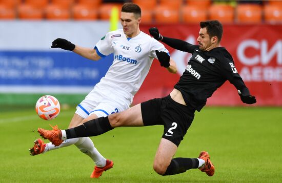 Футбол. РПЛ. Матч "Урал" - "Динамо"