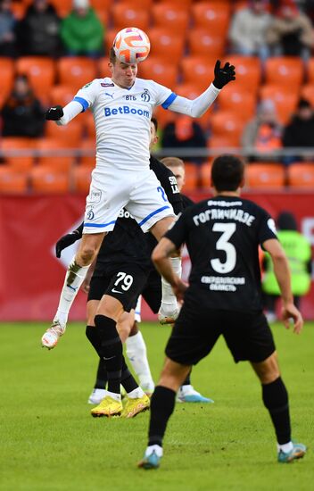 Футбол. РПЛ. Матч "Урал" - "Динамо"