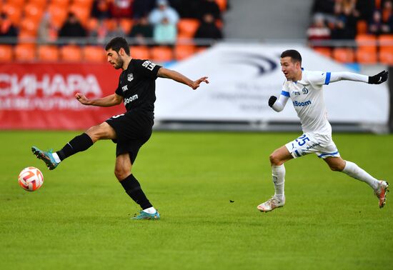 Футбол. РПЛ. Матч "Урал" - "Динамо"