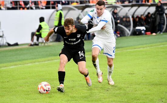 Футбол. РПЛ. Матч "Урал" - "Динамо"