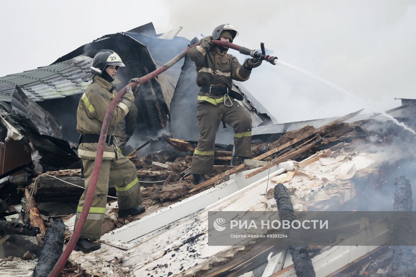 Последствия обстрела Харцызска в ДНР