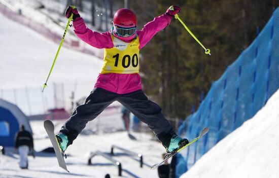 Соревнования по горнолыжному спорту для детей в Красноярске