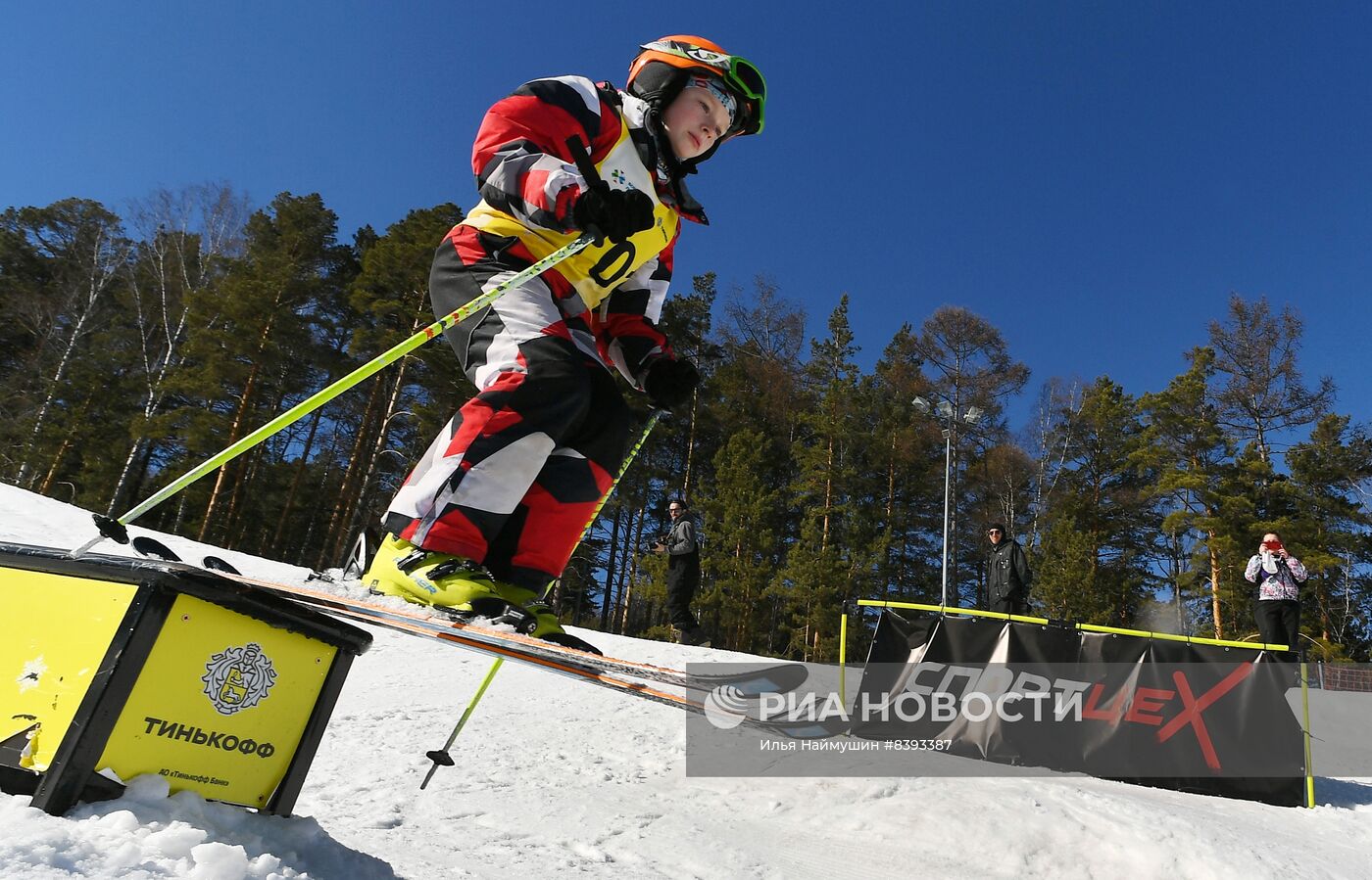 Соревнования по горнолыжному спорту для детей в Красноярске
