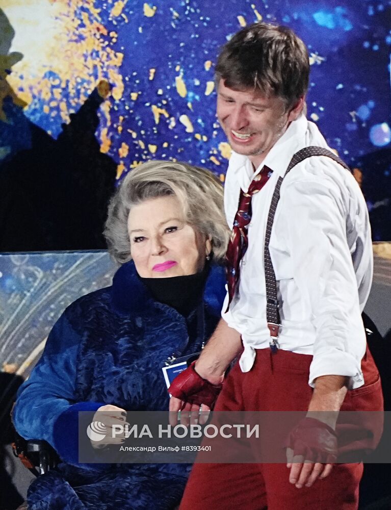 Фигурное катание. Турнир по шоу-программам "Русский вызов"
