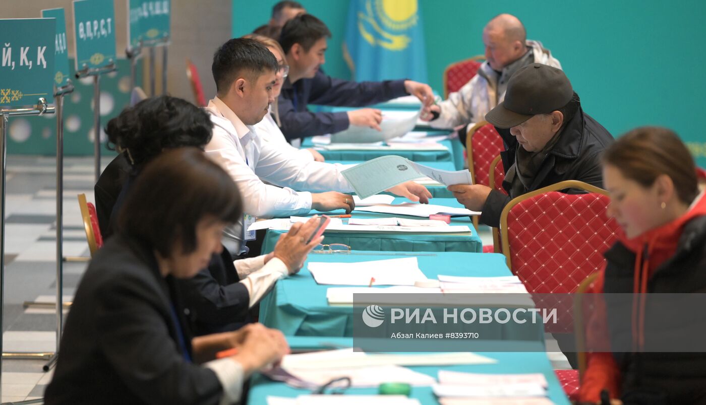 Выборы депутатов в Казахстане