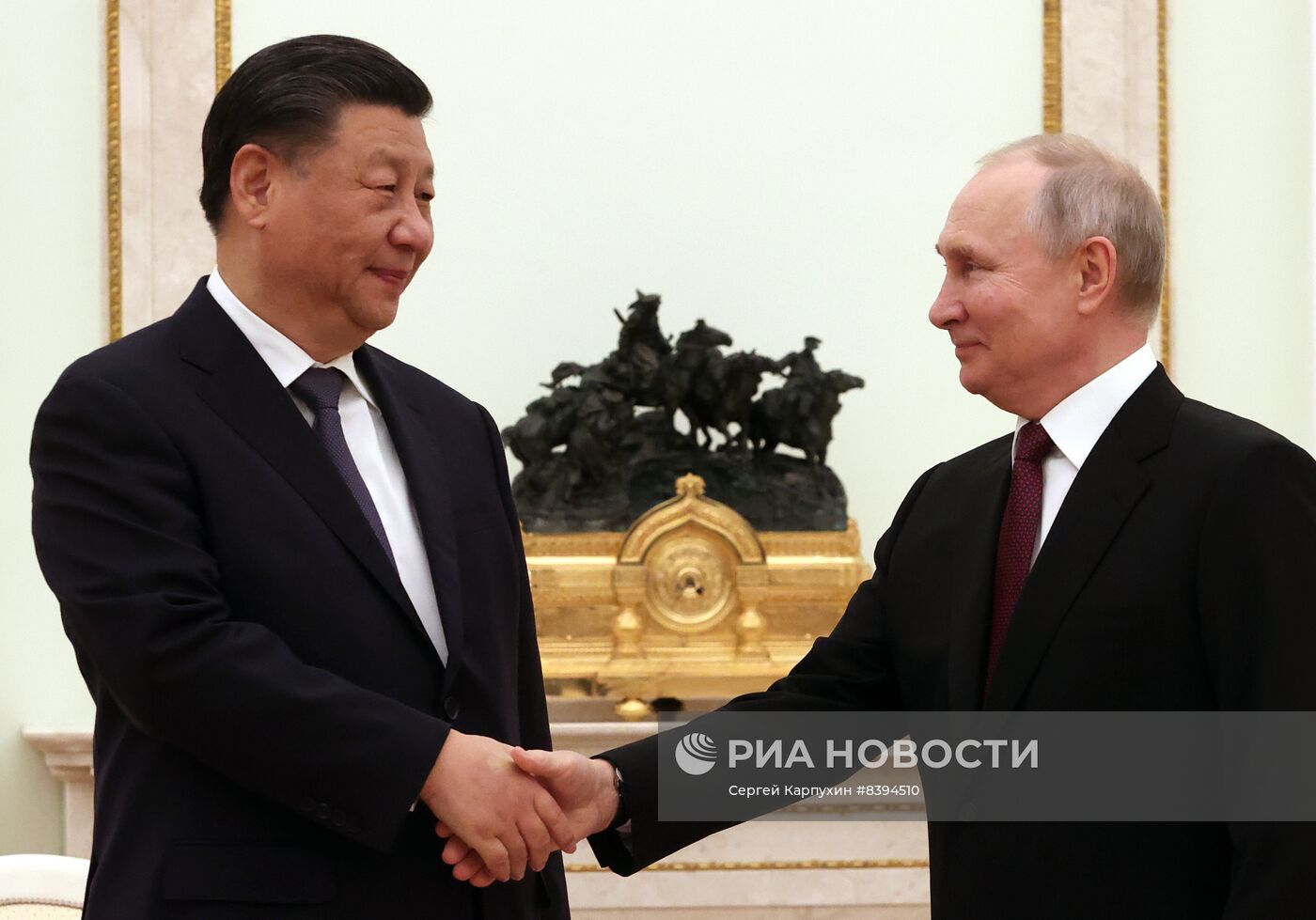 Встреча президента РФ В. Путина с председателем КНР Си Цзиньпином
