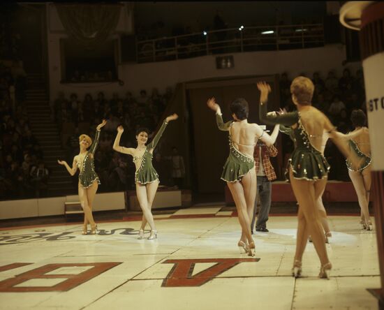 Цирковое шоу иллюзиониста Игоря Кио