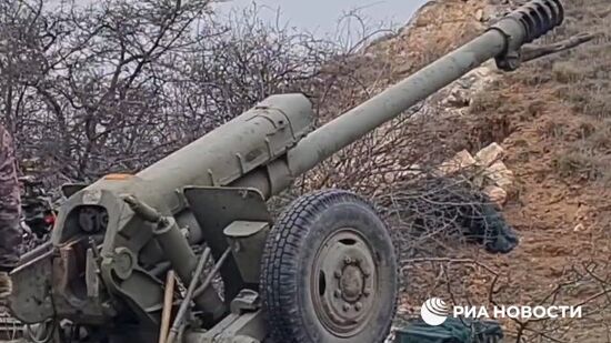 Артиллеристы группы "Вагнера" работают "снайперской винтовкой" - гаубицей Д-30