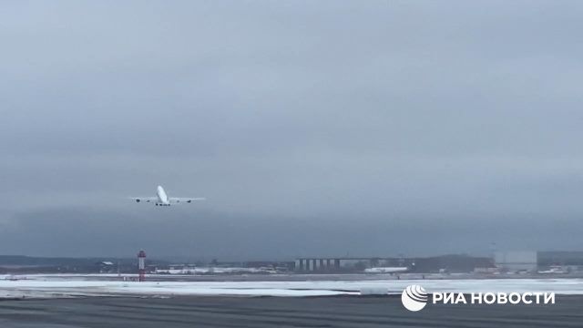 Самолет Си Цзиньпина вылетел из московского аэропорта "Внуково"