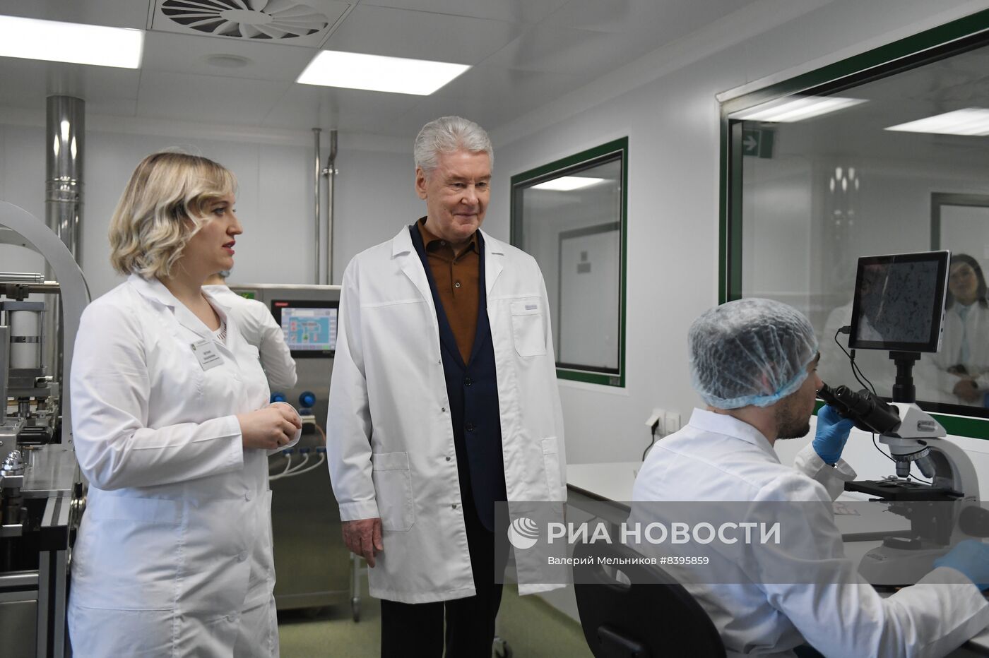 Мэр Москвы С. Собянин открыл новый научно-лабораторный комплекс Московского эндокринного завода