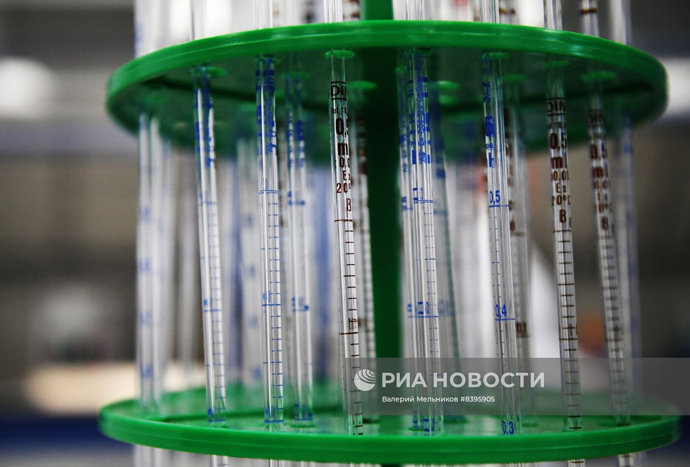 Мэр Москвы С. Собянин открыл новый научно-лабораторный комплекс Московского эндокринного завода