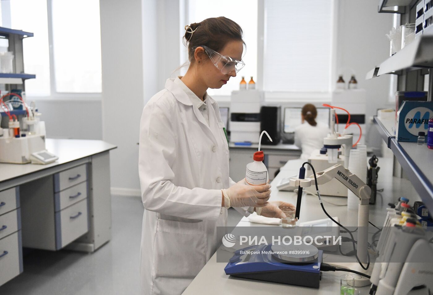 Мэр Москвы С. Собянин открыл новый научно-лабораторный комплекс Московского эндокринного завода