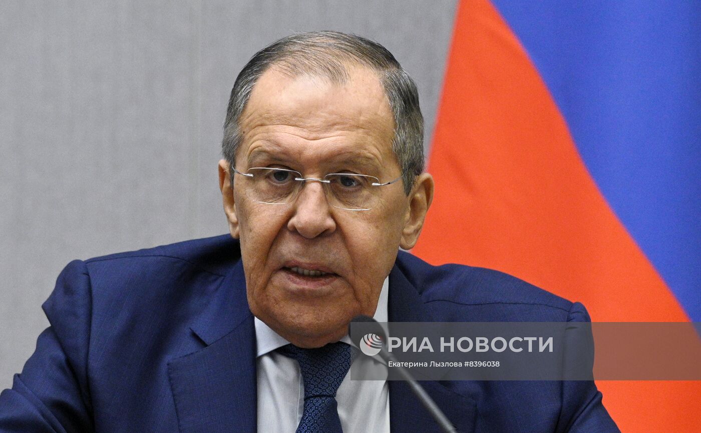Встреча глав МИД РФ и Эритреи С. Лаврова и О. Салеха