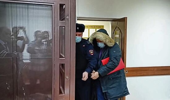 Суд арестовал генерал-майора Росгвардии В. Драгомирецкого по делу о взятках