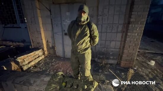 Гранаты американского, немецкого и болгарского производства найдены на вражеских позициях